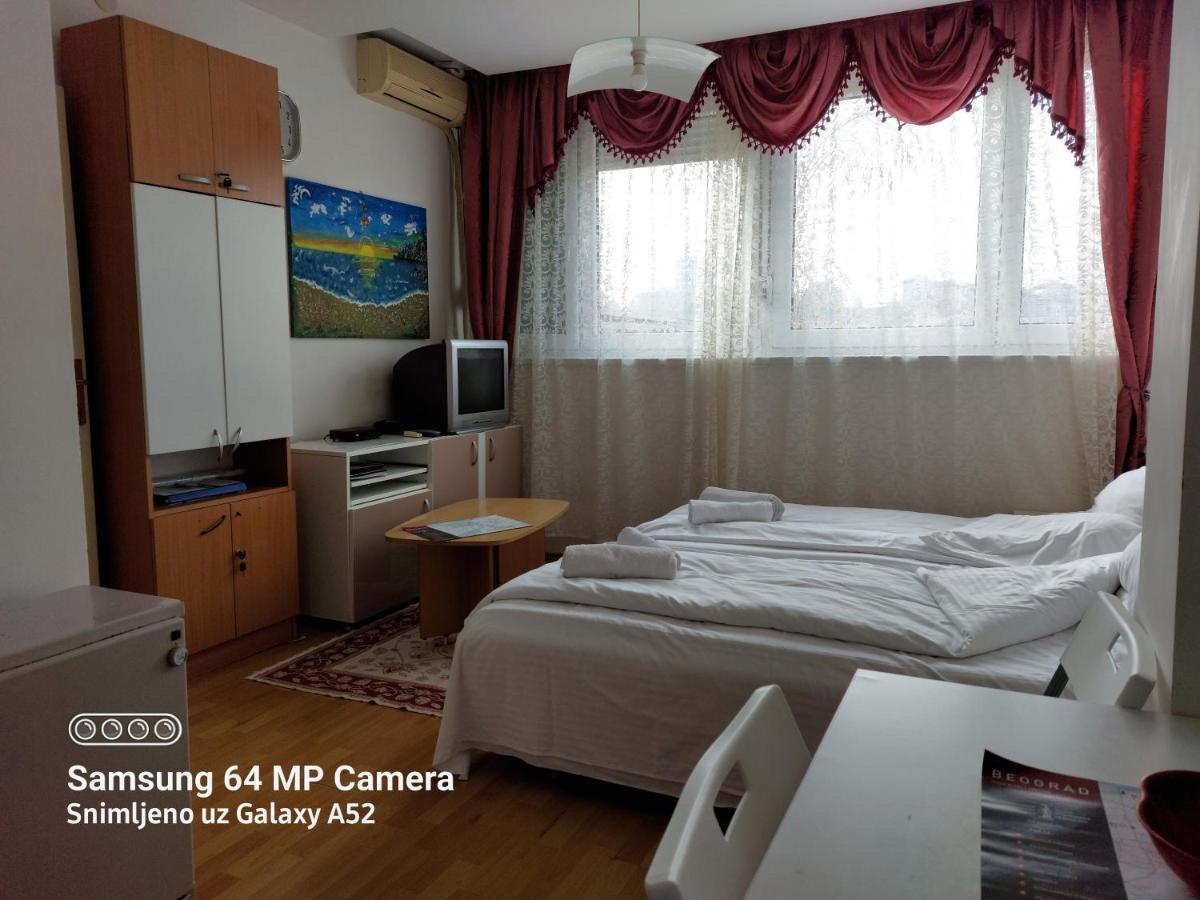 Apartment Daca Stan Belgrad Exterior foto