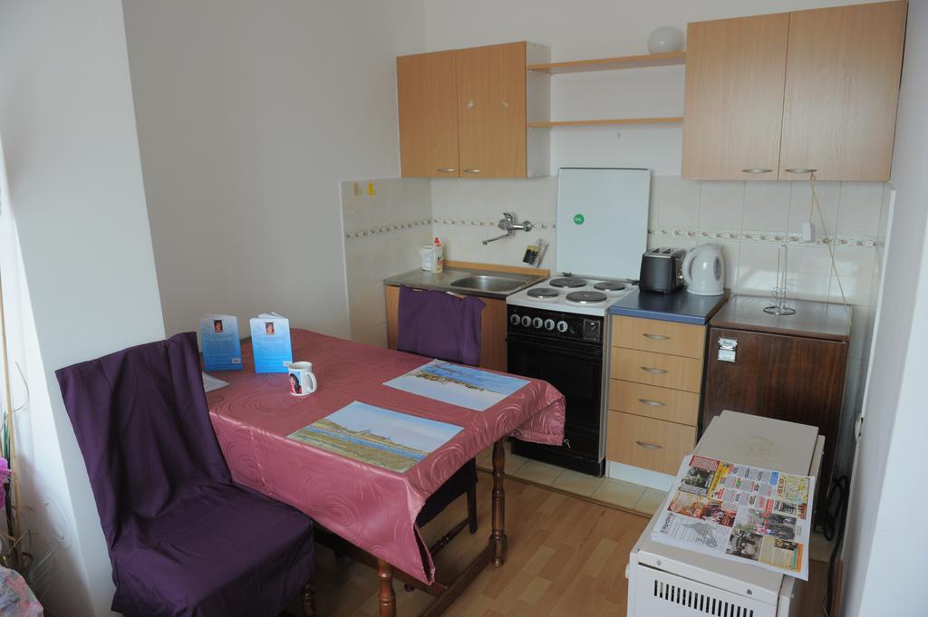 Apartment Daca Stan Belgrad Exterior foto