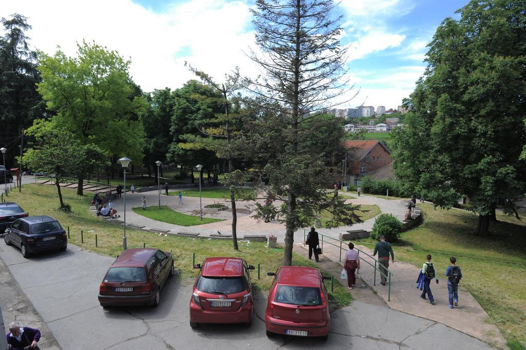 Apartment Daca Stan Belgrad Exterior foto